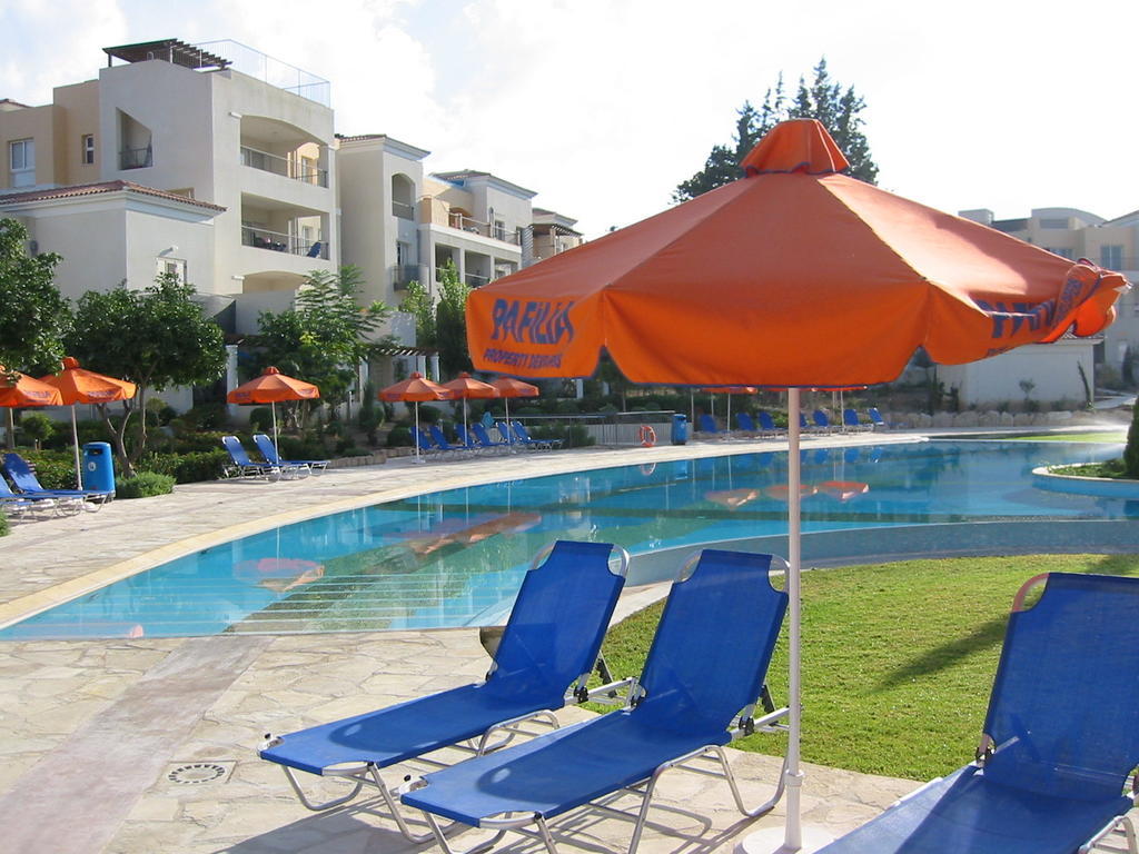 Hesperides Gardens Villa Paphos Exterior photo
